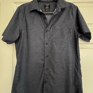 Hurley Men’s Short Sleeve Button-Down Shirt — Dark Blue/Navy (Men Size S)